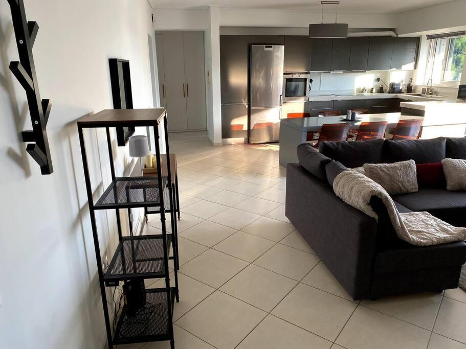Spacious And Sunkissed 3Br & 2 Bathrooms Apartment Афіни Екстер'єр фото