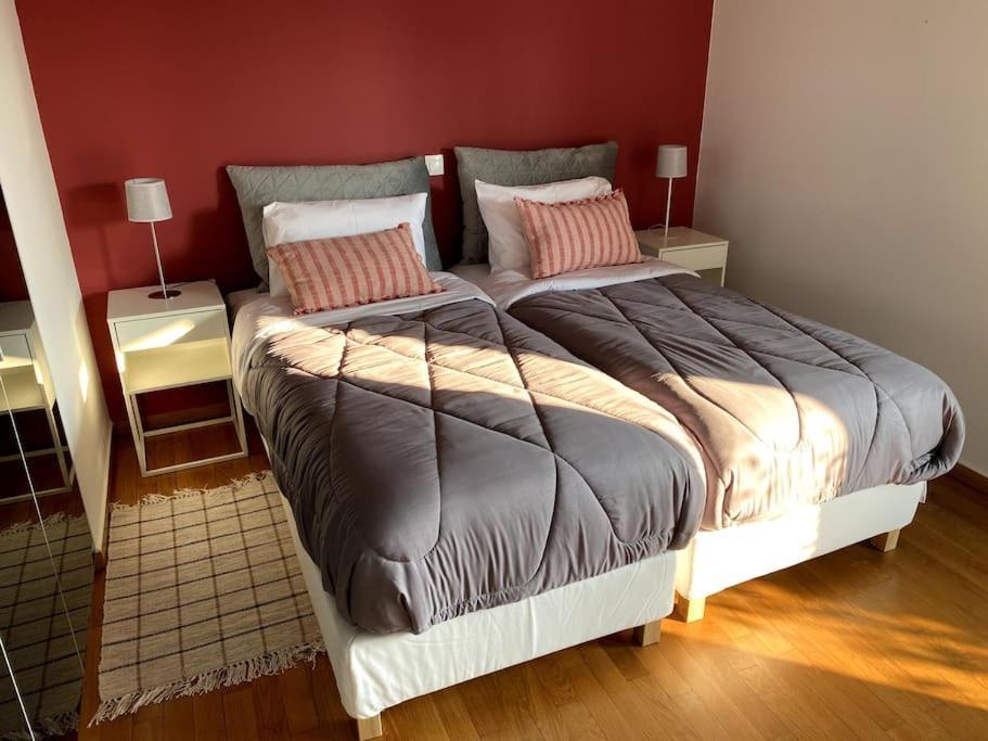 Spacious And Sunkissed 3Br & 2 Bathrooms Apartment Афіни Екстер'єр фото
